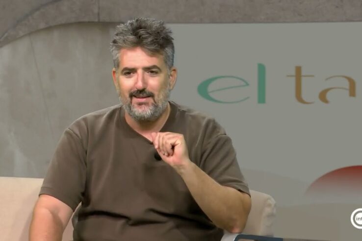 591186804212a8e5aed07fc2c9c892d2maxresdefault.jpg